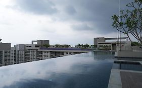 Camelia Youth City Nilai Studio Residence 5 Pax.